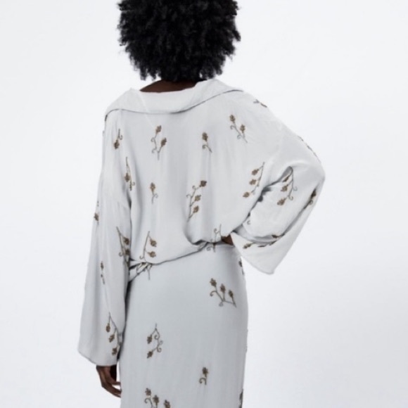NWT Zara Limited Edition Embellished Jewel Top Gray LG - Picture 3 of 14